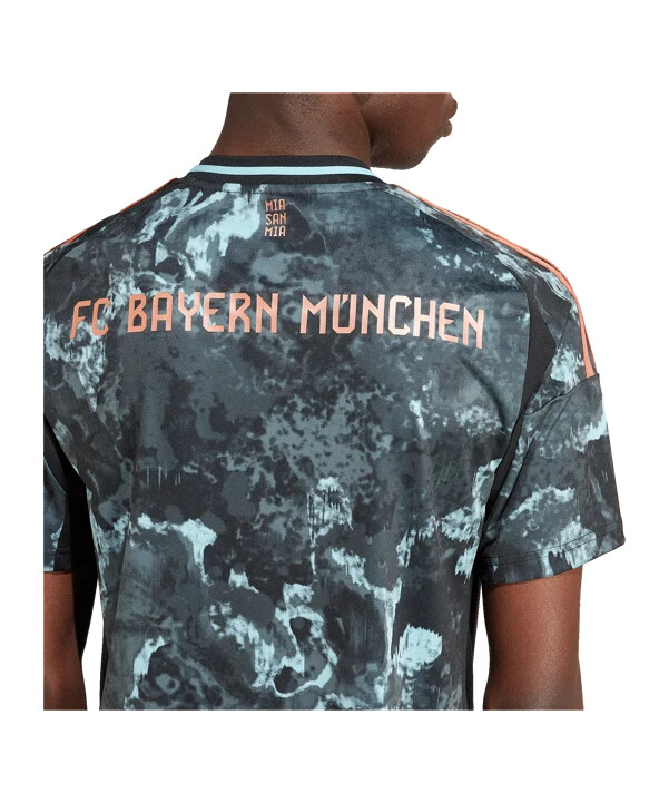 venkovní dres adidas fc bayern mnichov 20242025 černý