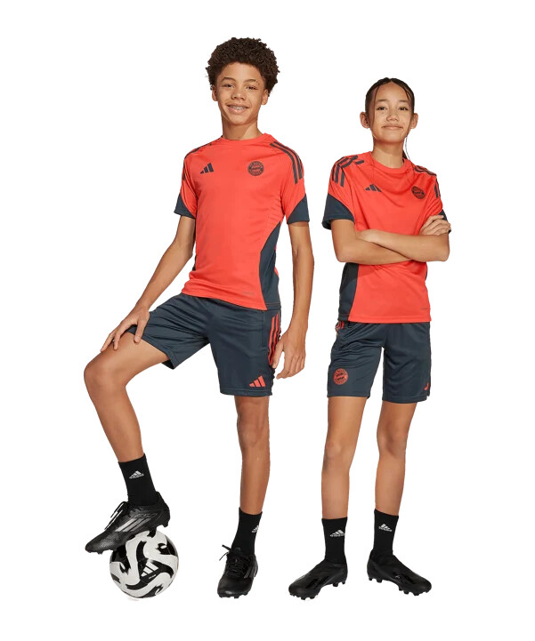 dětské tréninkové kraťasy adidas fc bayern mnichov bílé