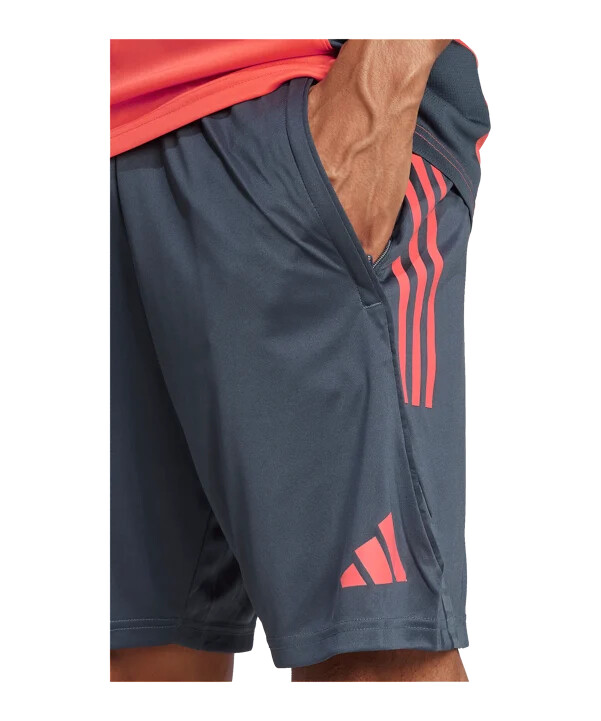 tréninkové kraťasy adidas fc bayern mnichov šedé