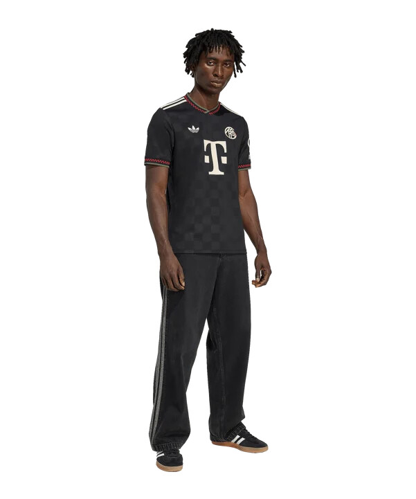 adidas fc bayern mnichov 3. dres 20252026 černý