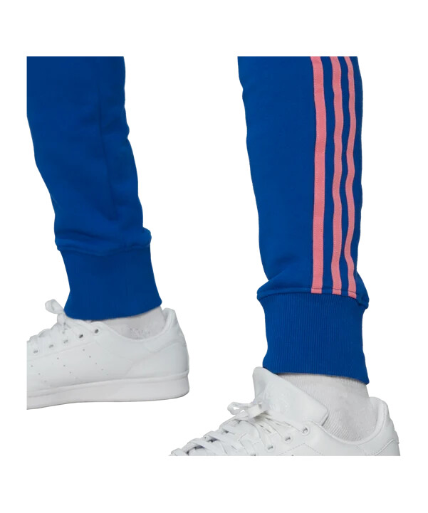 modré tepláky adidas juventus turín