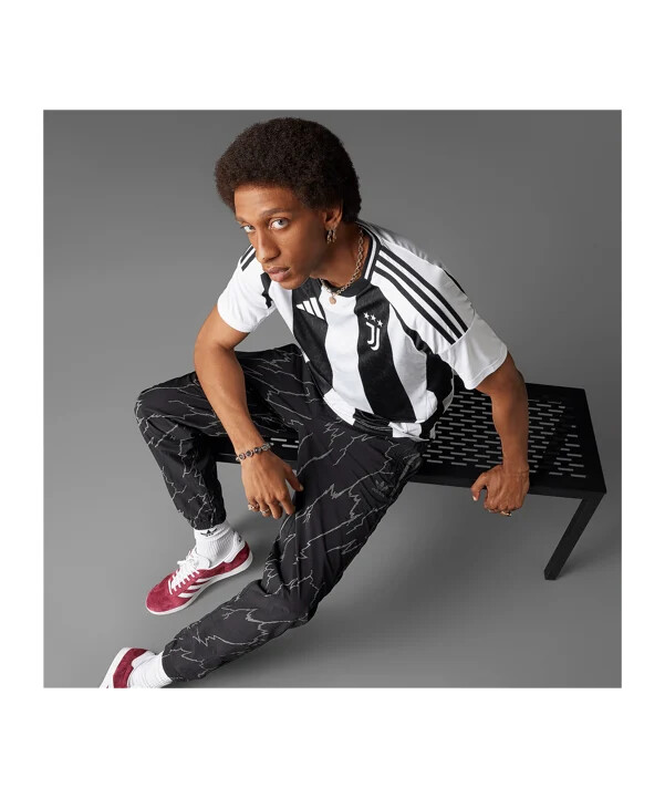 domácí dres adidas juventus turín 20242025 bílý