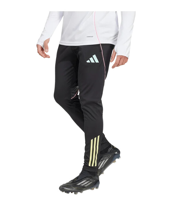 tréninkové kalhoty adidas juventus turín černé