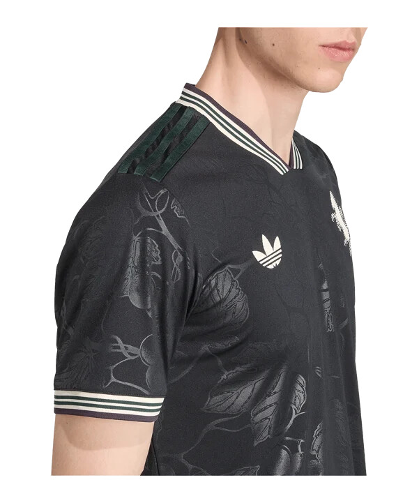 adidas juventus turín 3. dres 20252026 černý