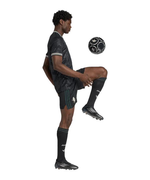 adidas juventus turín Šortky 3rd 20252026 Černé