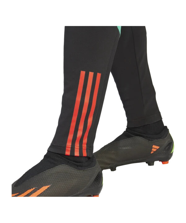tréninkové kalhoty adidas manchester united černé