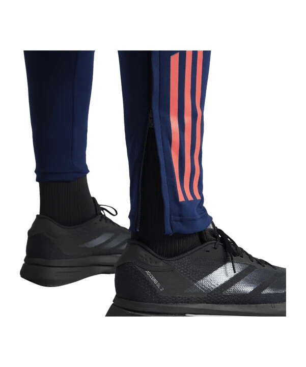 modré tréninkové kalhoty adidas manchester united