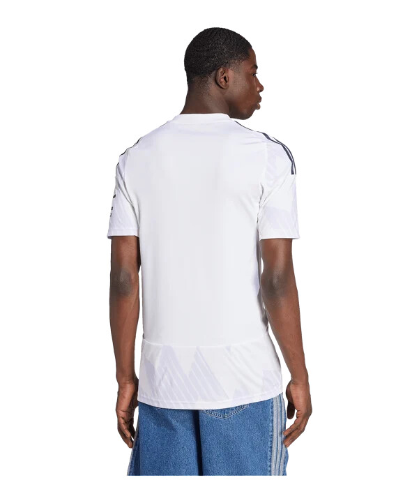 venkovní dres adidas manchester united 20252026 bílý