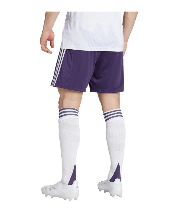 adidas manchester united short away 20252026 fialová