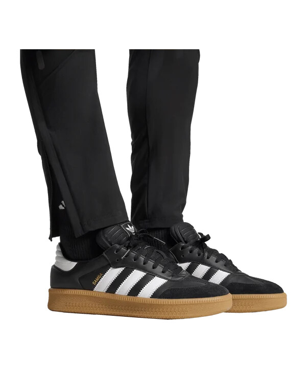 dámské tepláky adidas manchester united vis tech travel černé