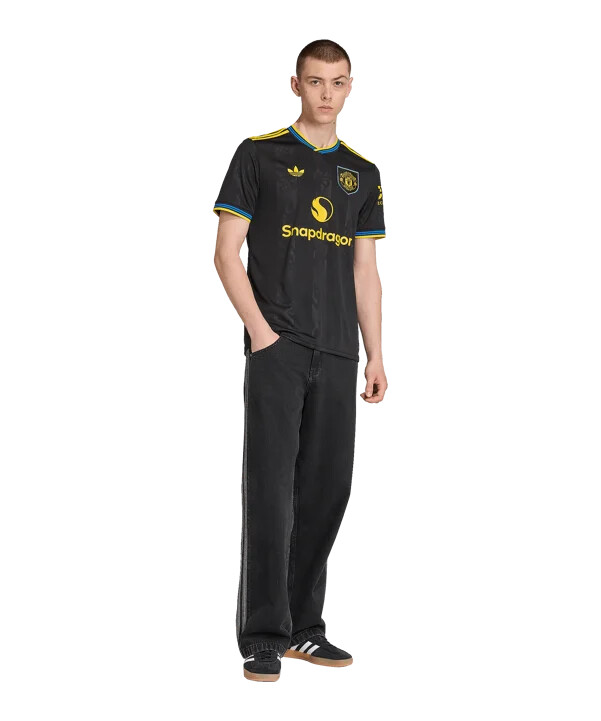 dres adidas manchester united 3. kolo 20252026 černý