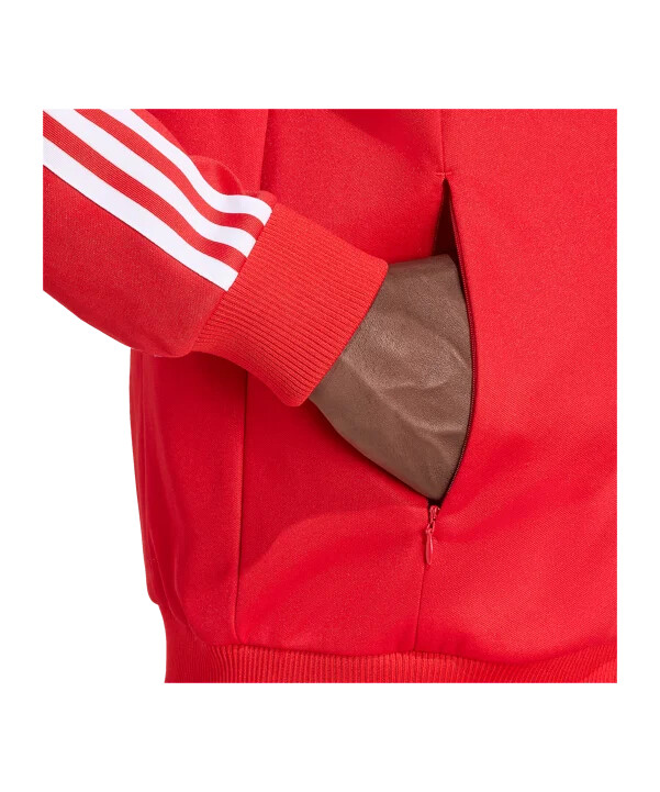 Červená prezentační bunda adidas peru