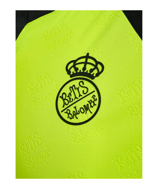 venkovní dres hummel real betis 20242025 žlutý f5598