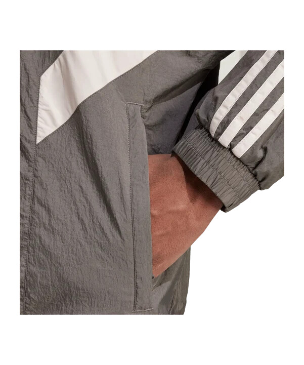 hnědá mikina adidas originals real madrid