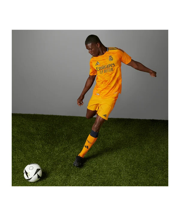 venkovní dres adidas real madrid auth. 20242025 oranžový