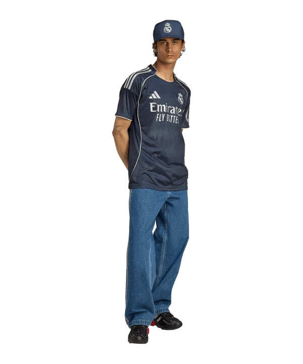 venkovní dres adidas real madrid 20252026 modrý