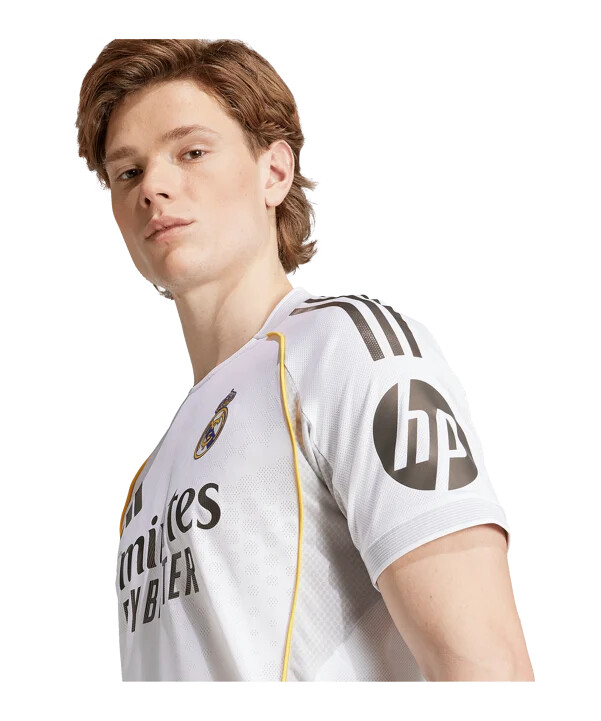 adidas real madrid autentický domácí dres 20252026 bílý