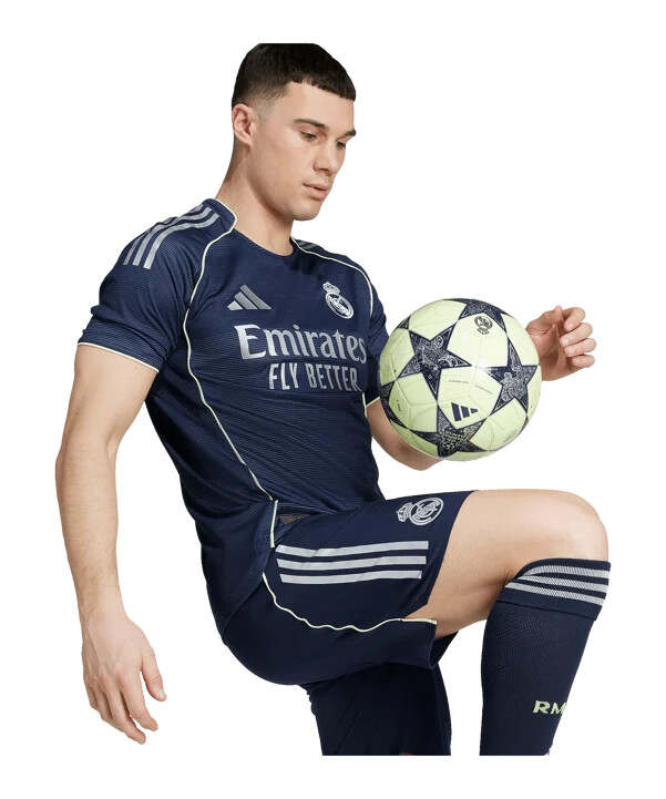 venkovní dres adidas real madrid authentic 20252026 modrý