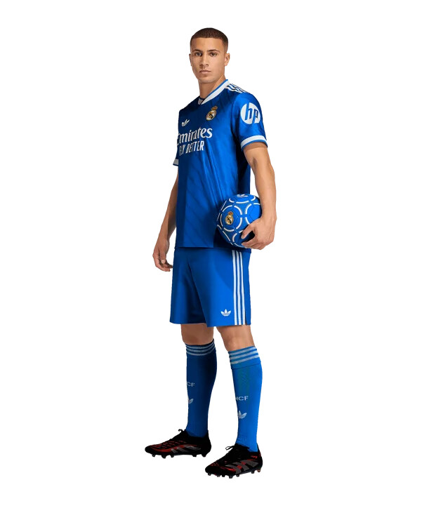 adidas real madrid autentický dres 3. ročník 20252026 modrý