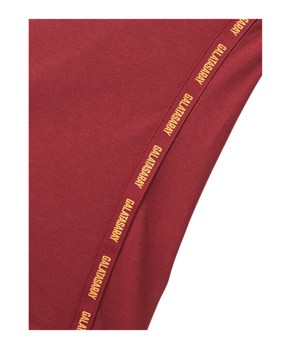 Červené tričko galatasaray istanbul